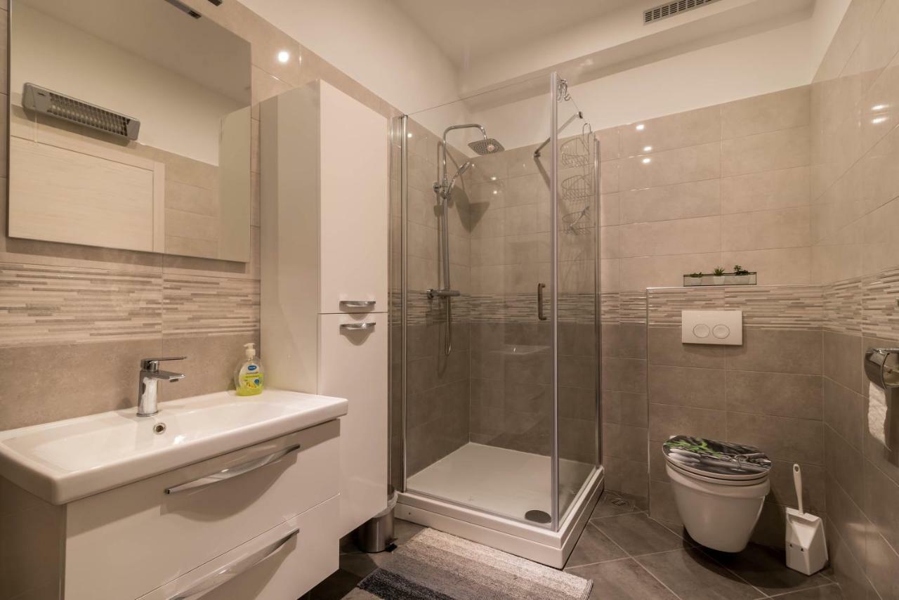PUY Apartment Goga מראה חיצוני תמונה